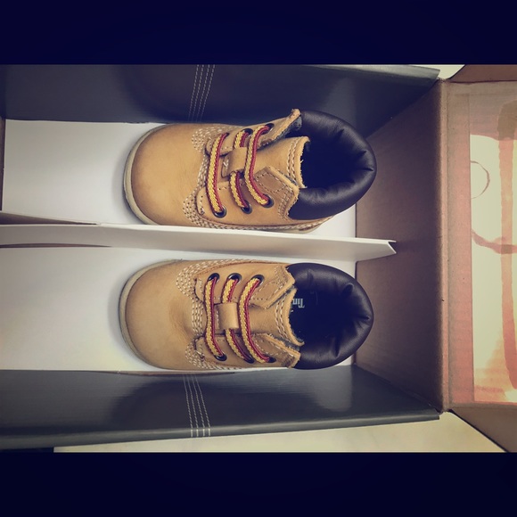 hard bottom timberlands for infants
